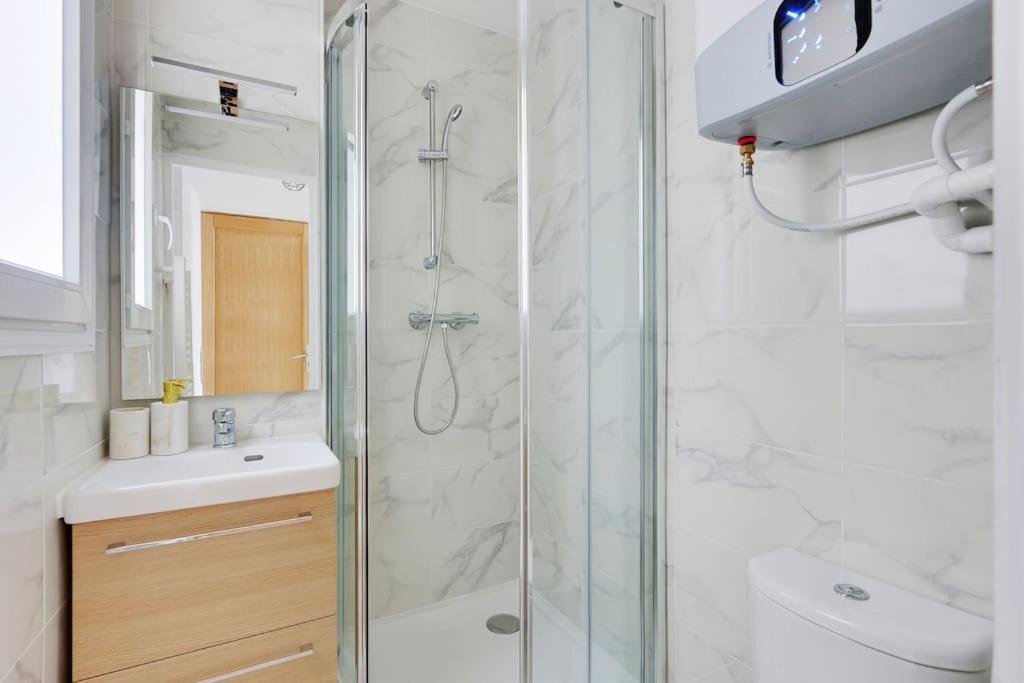 Appartement Suite Aux Portes De Paris 클리시 외부 사진